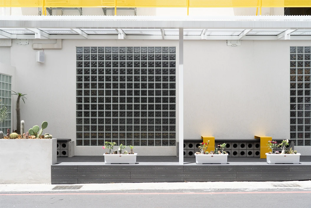 穩鴻建築外牆塗料